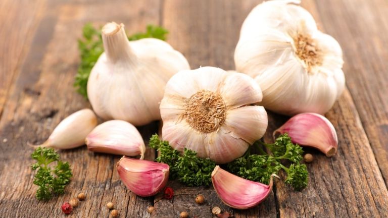 Tỏi có chứa thành phần chống viêm hiệu quả