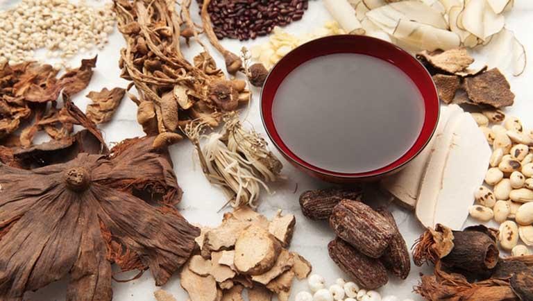 Điều trị bệnh viêm da bằng thuốc Đông y