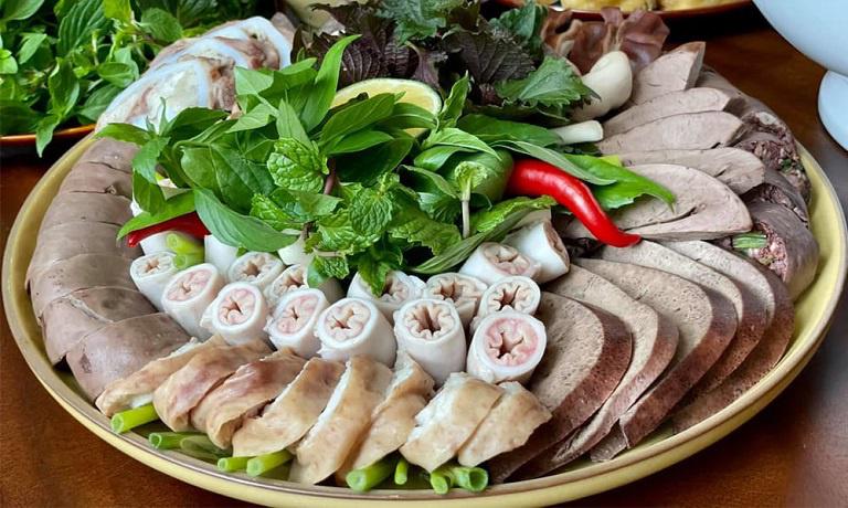 Bệnh chàm kiêng ăn gì? Kiêng nội tạng động vật