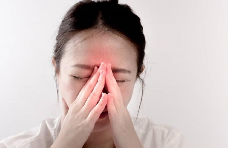 Có nhiều nguyên nhân gây viêm xoang mủ