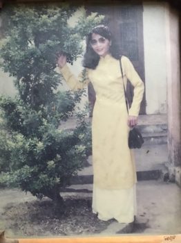 Hình ảnh Lê Phương tôi khi còn trẻ